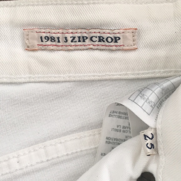 Guess High-Rise Crop Skinny Jeans - Iconic Style & Comfort! - Picture 10 of 13